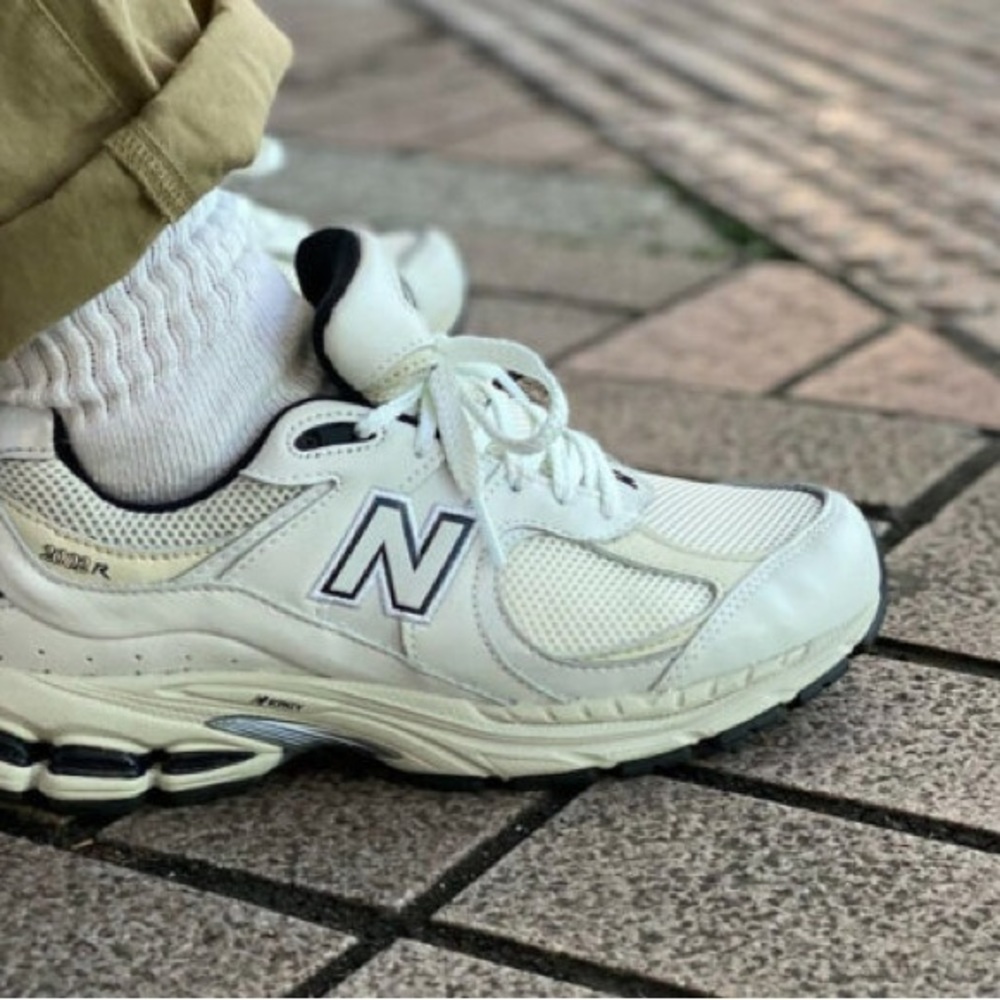 New Balance 2002R Atlas / Lemon Haze
